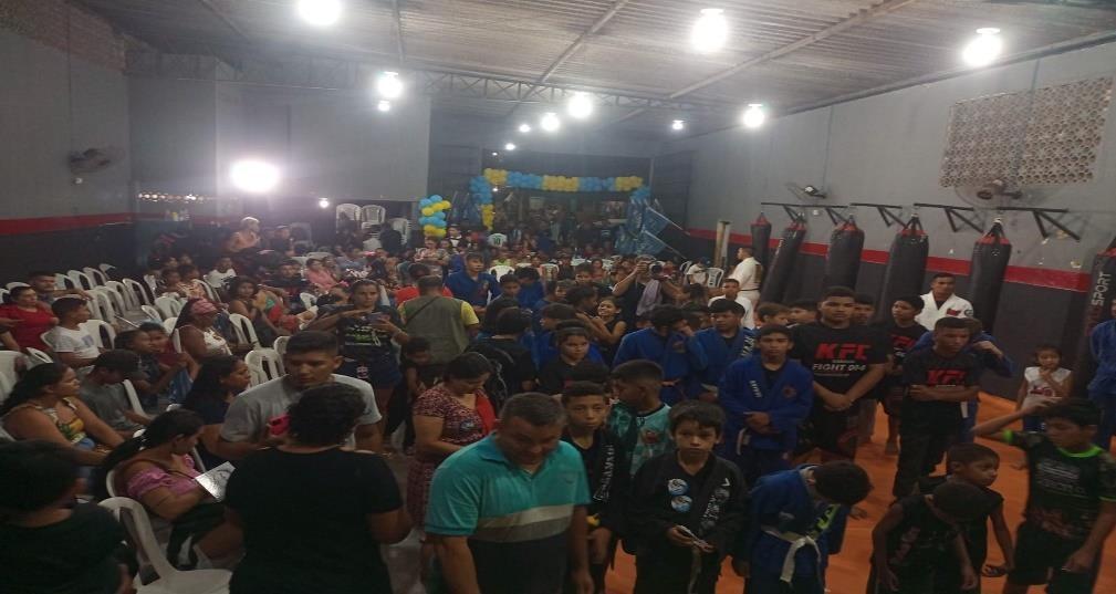 Cacau Pirêra: habitação, graduação e cestas básicas — foto 2